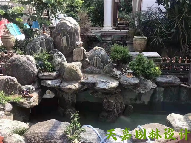 聊城小型庭院假山鱼池